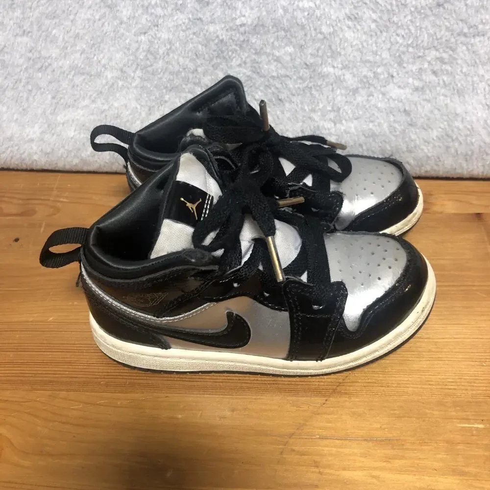 NIKE AIR JORDAN 1 MID SE (GS)BLACK/METALLIC Silver (FZ3937 001) Size 9C Child